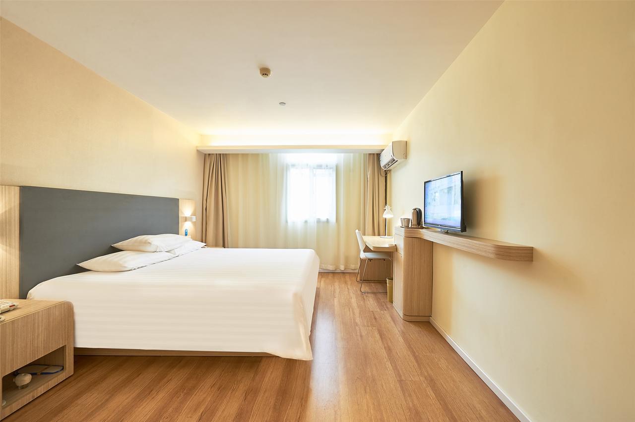 Hanting Hotel Zhuhai Gongbei Port Qinglv Nanlu Branch Bagian luar foto