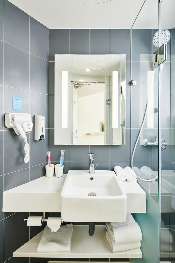 Hanting Hotel Zhuhai Gongbei Port Qinglv Nanlu Branch Bagian luar foto