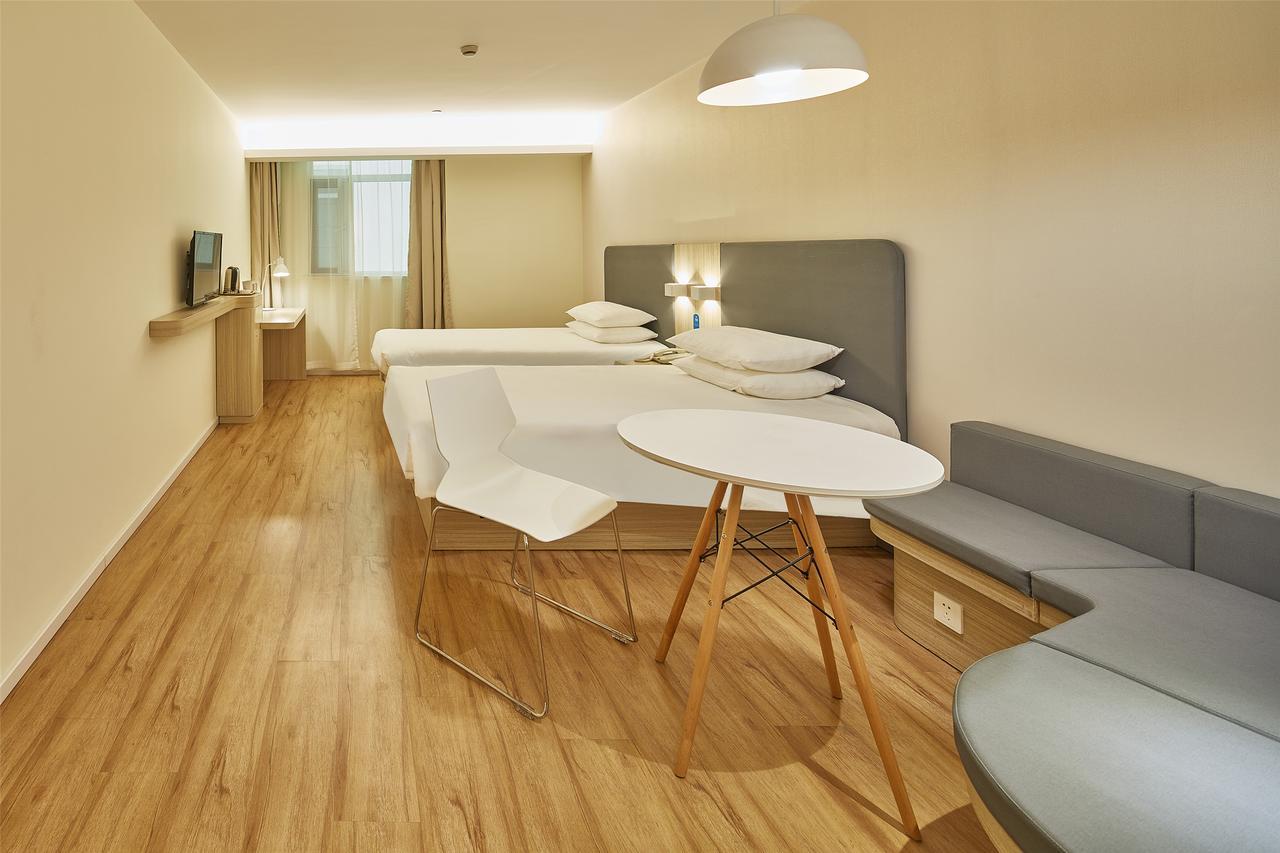 Hanting Hotel Zhuhai Gongbei Port Qinglv Nanlu Branch Bagian luar foto